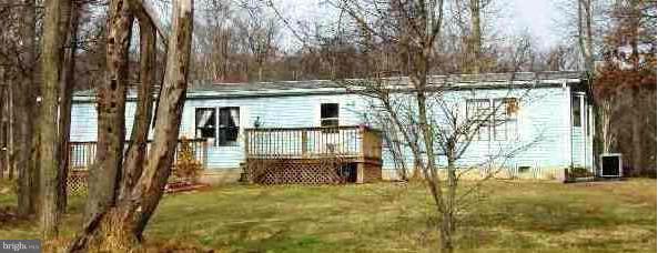467 Sleepywoods Road Cross Junction, VA 22625 - Photo 4 of 26 Exterior (Front)