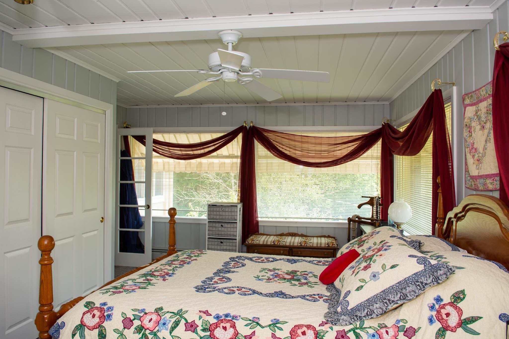 1320 Main Avenue Clinton, IA 52732 - Photo 26 of 49