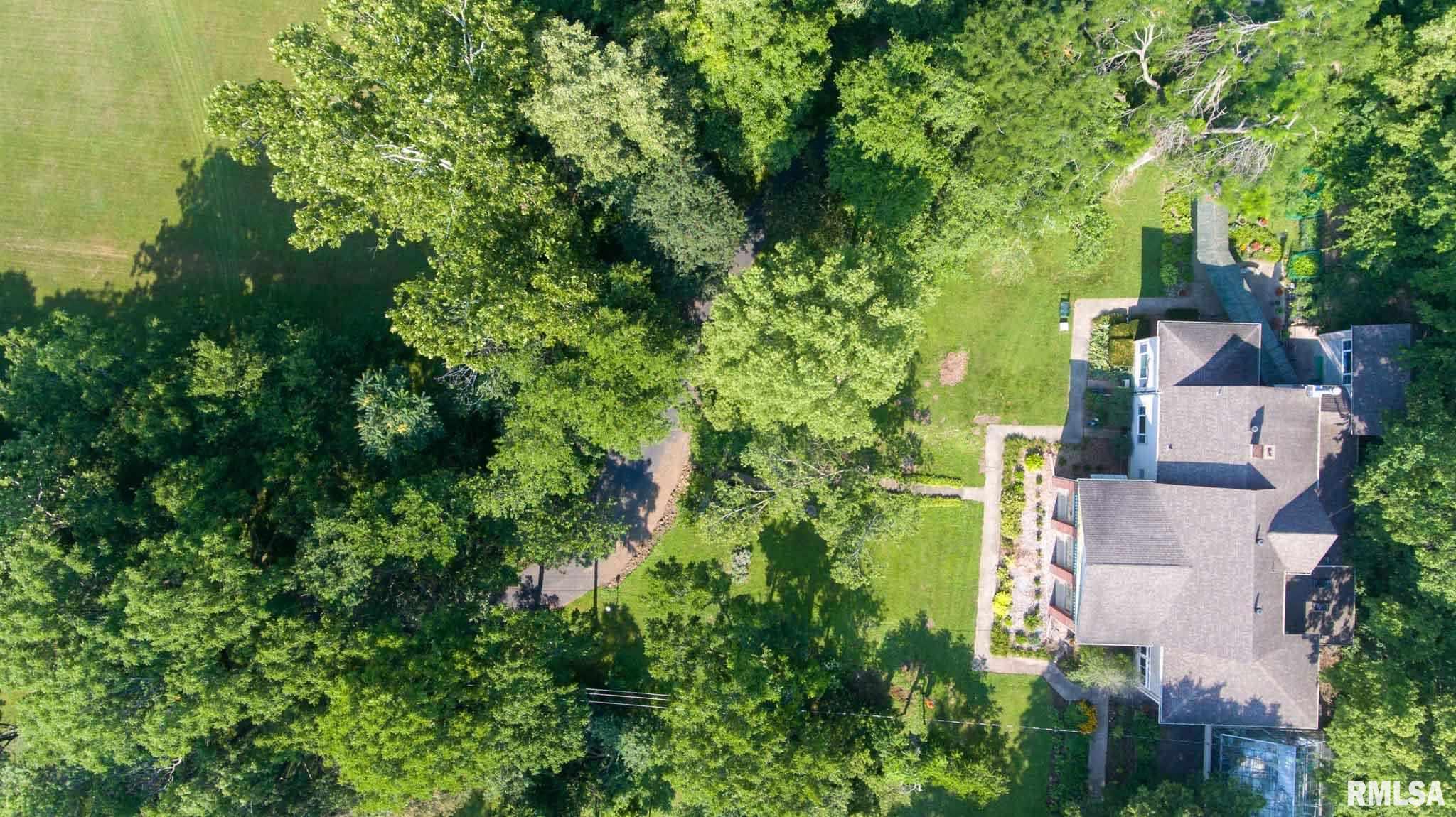 1320 Main Avenue Clinton, IA 52732 - Photo 3 of 49