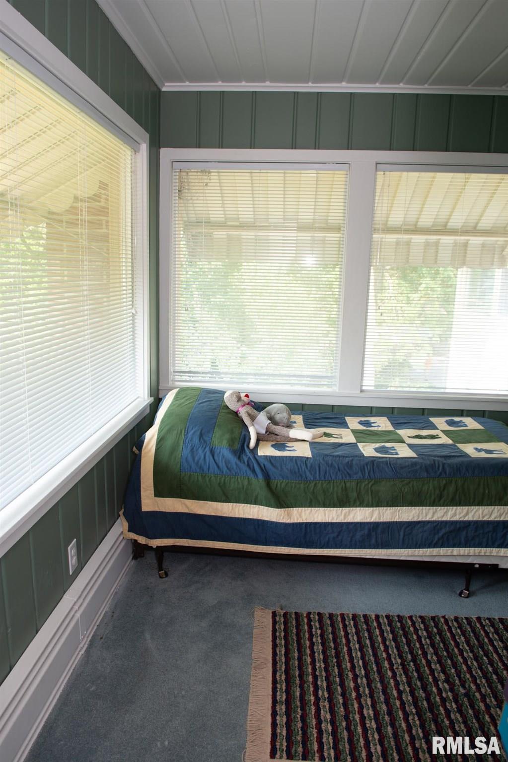 1320 Main Avenue Clinton, IA 52732 - Photo 32 of 49