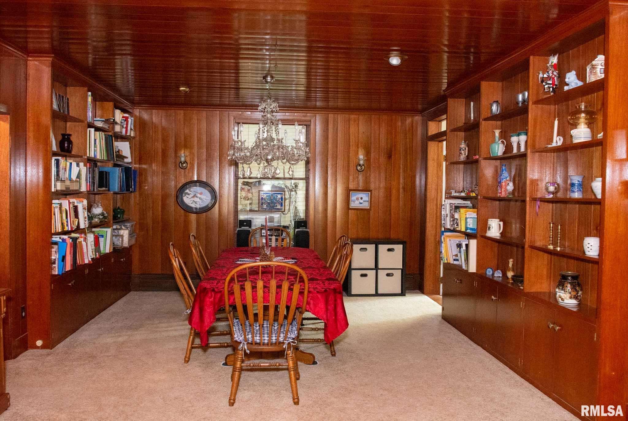 1320 Main Avenue Clinton, IA 52732 - Photo 10 of 49