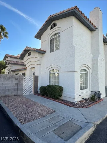 $1,795 | 8221 Diamond Star Court, Las Vegas, NV 89145