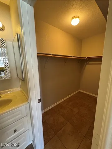 $1,795 | 8221 Diamond Star Court, Las Vegas, NV 89145