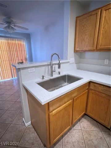 $1,795 | 8221 Diamond Star Court, Las Vegas, NV 89145