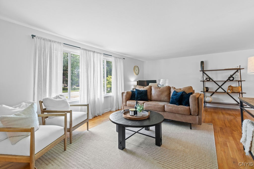 111 Ruby Road Salina, NY 13088 - Photo 8 of 45