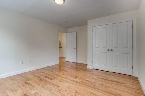 23 Mohawk Road Burlington, MA 01803 - Photo 25 of 30 Gallery Image 25