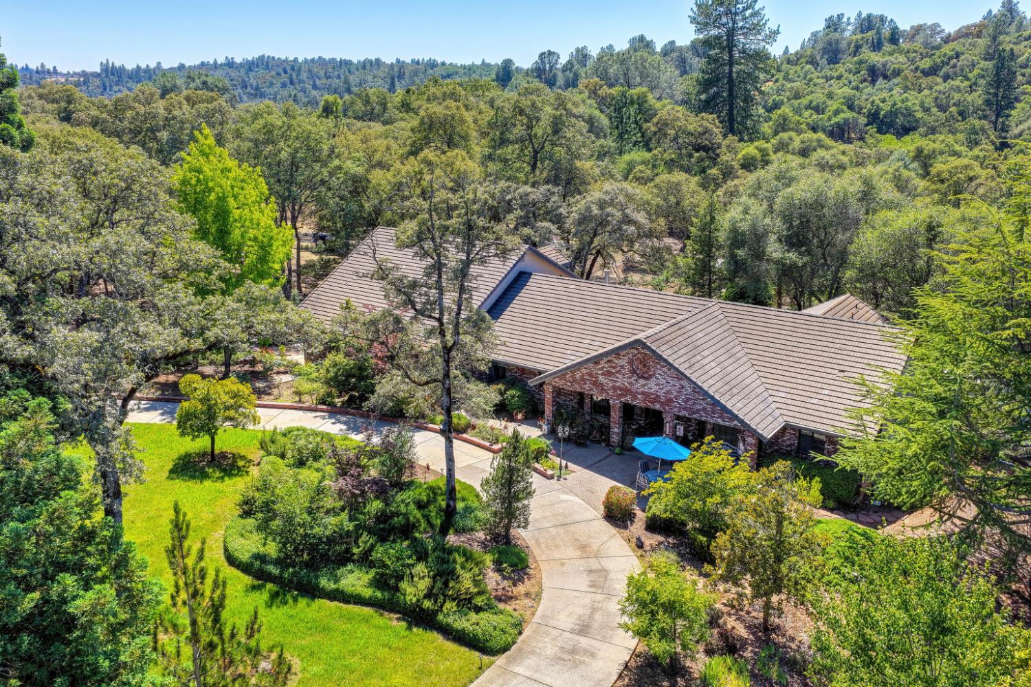 23234 Hidden Ranch Road Auburn, CA 95602 - Photo 3 of 81