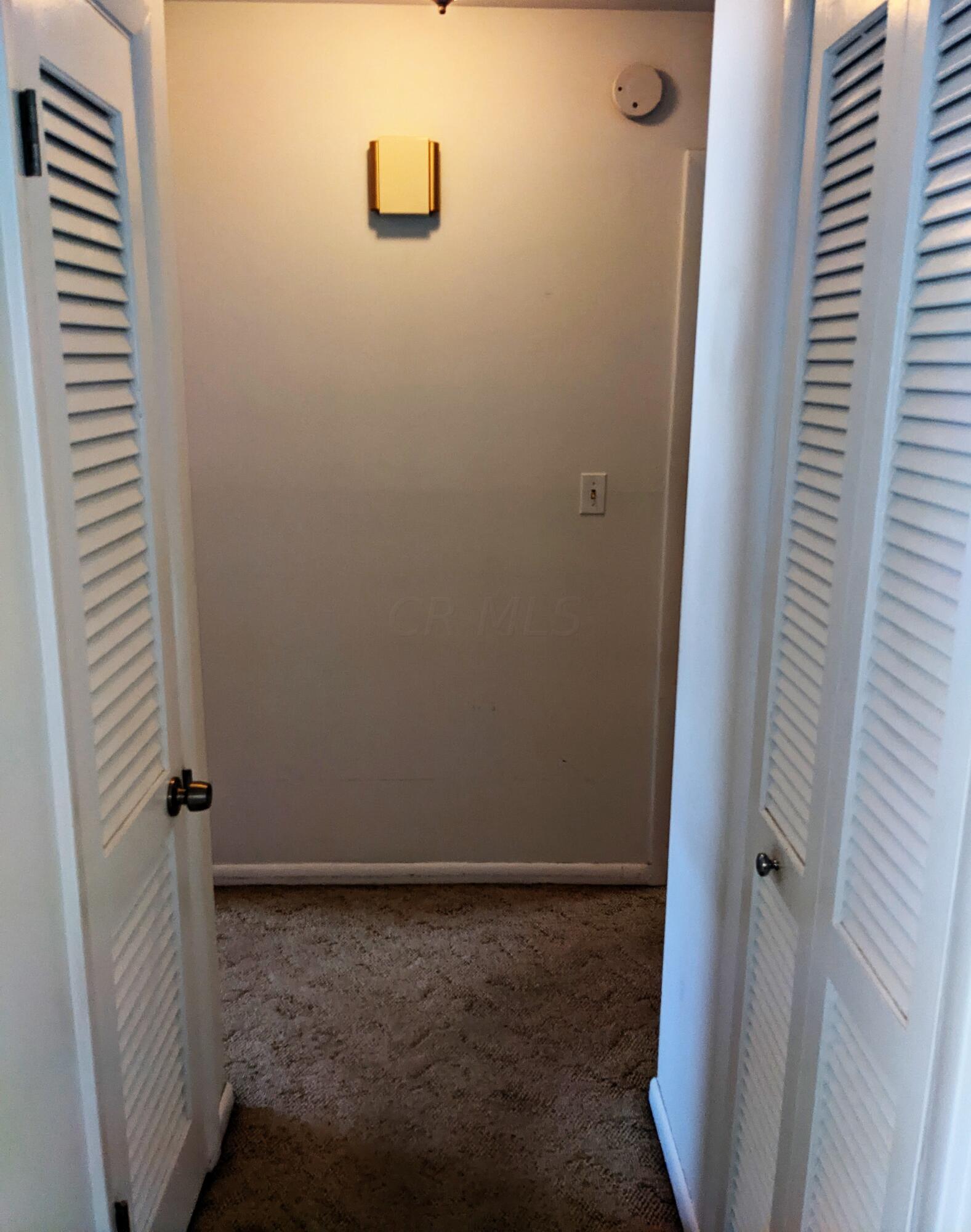 1777 Ardleigh Road Columbus, OH 43221 - Photo 21 of 35 PXL_20220901_164623734