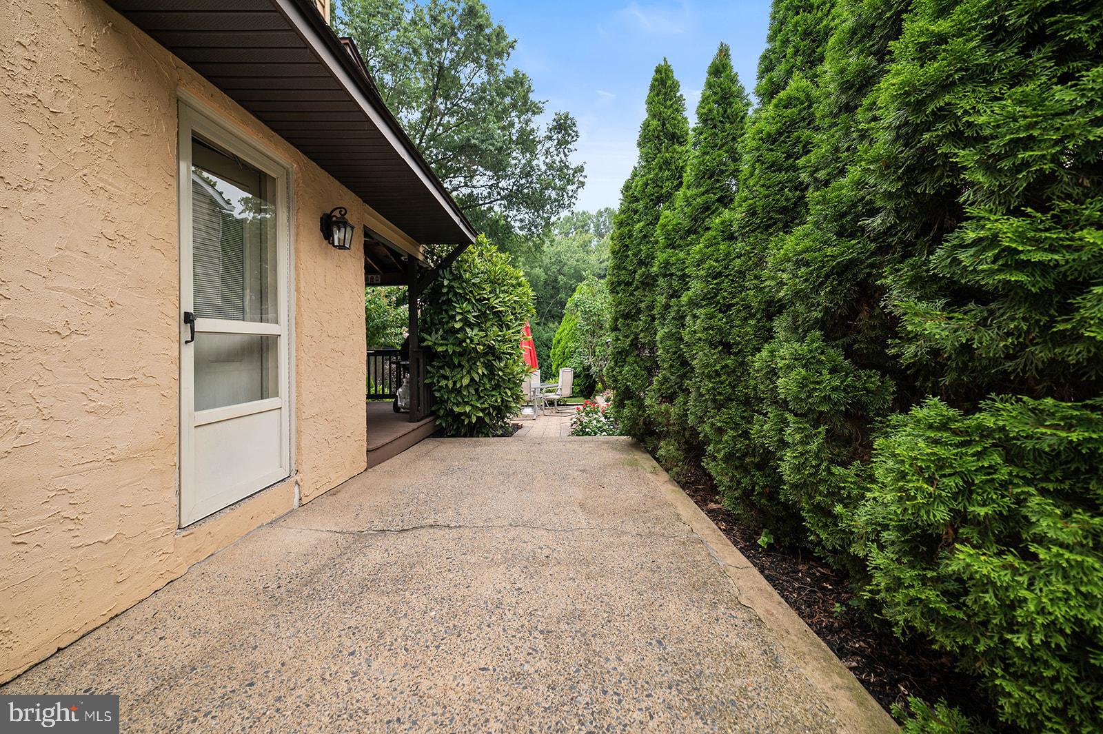 115 Greenhill Road Springfield, PA 19064 - Photo 2 of 55