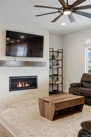 $899,999 | 7140 South Vandriver Way, Aurora, CO 80016