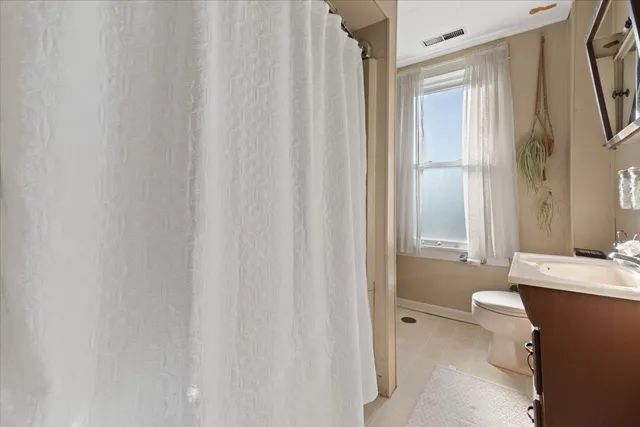 $525,000 | 116 East Monaville Road, Lake Villa, IL 60046