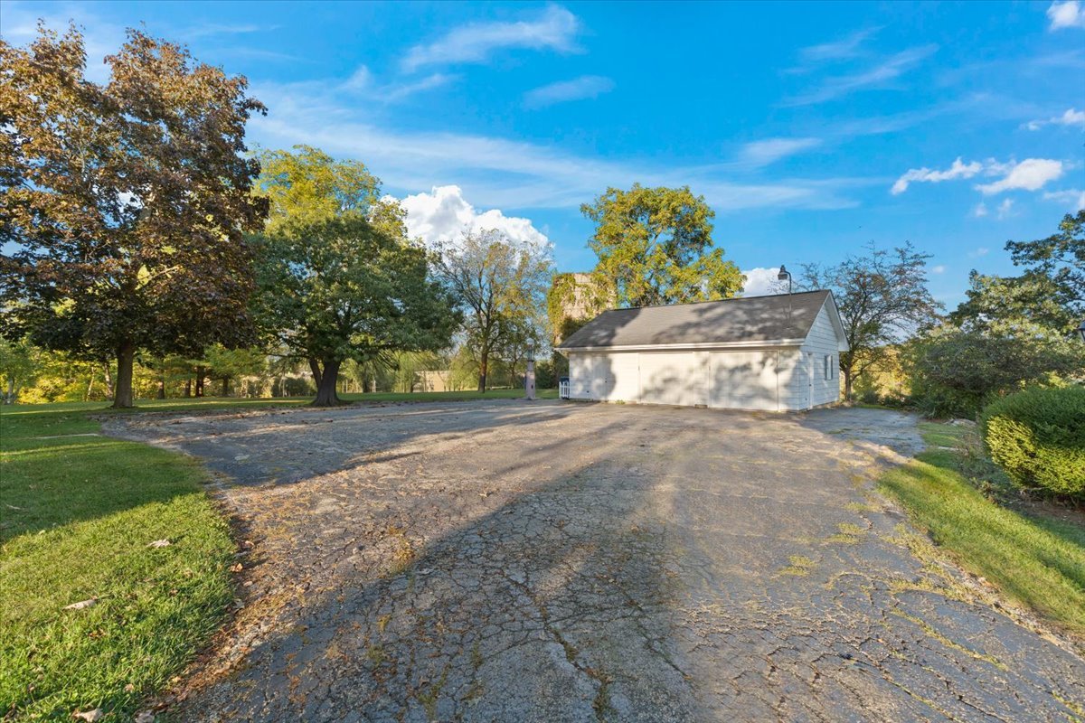 116 East Monaville Road Lake Villa, IL 60046 - Photo 41 of 51