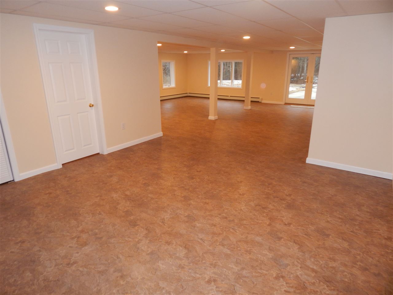 27 Keyes Hill Road Pelham, NH 03076 - Photo 11 of 22