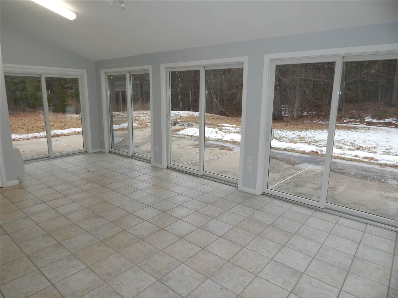 27 Keyes Hill Road Pelham, NH 03076 - Photo 18 of 22