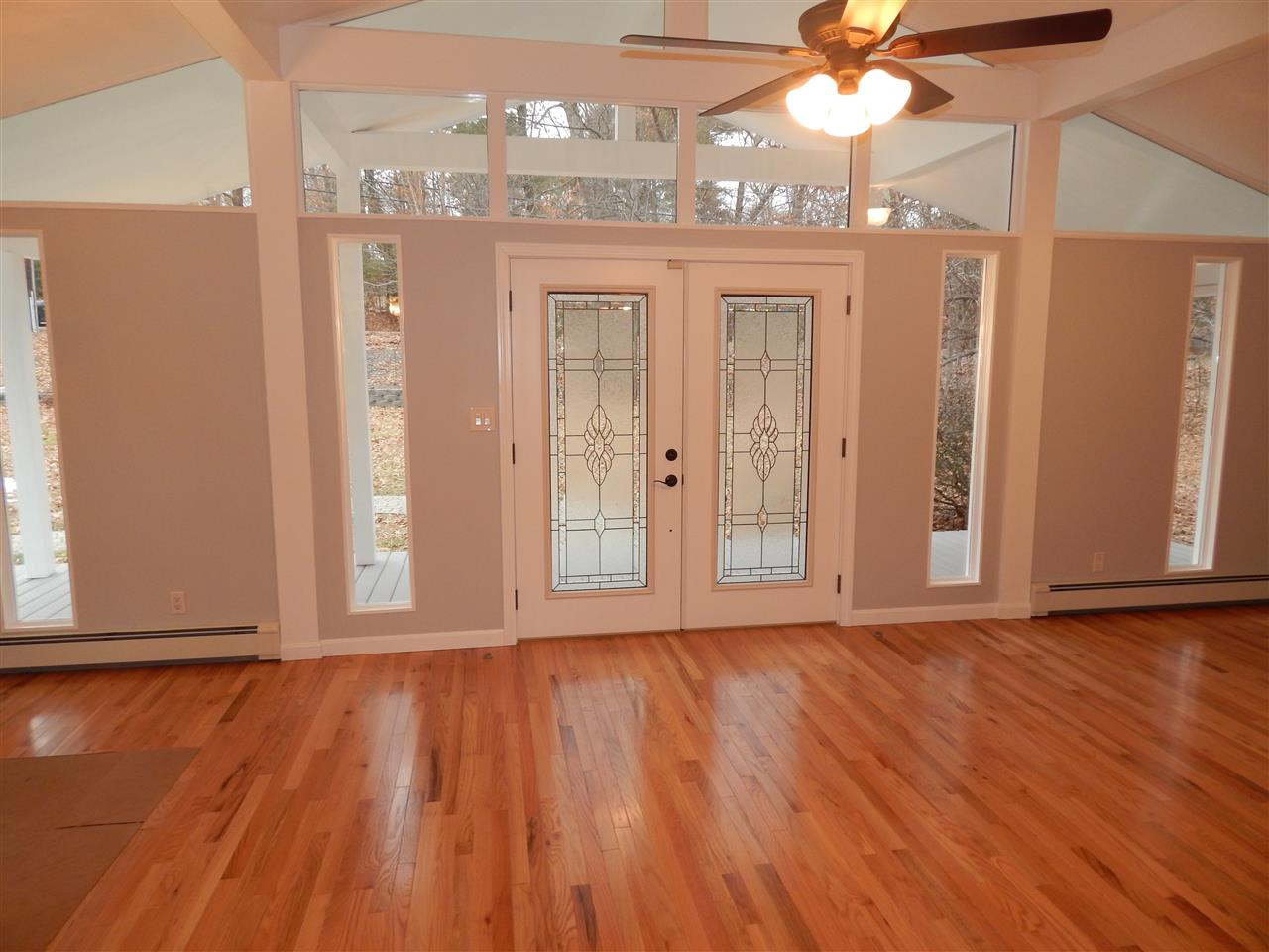 27 Keyes Hill Road Pelham, NH 03076 - Photo 3 of 22