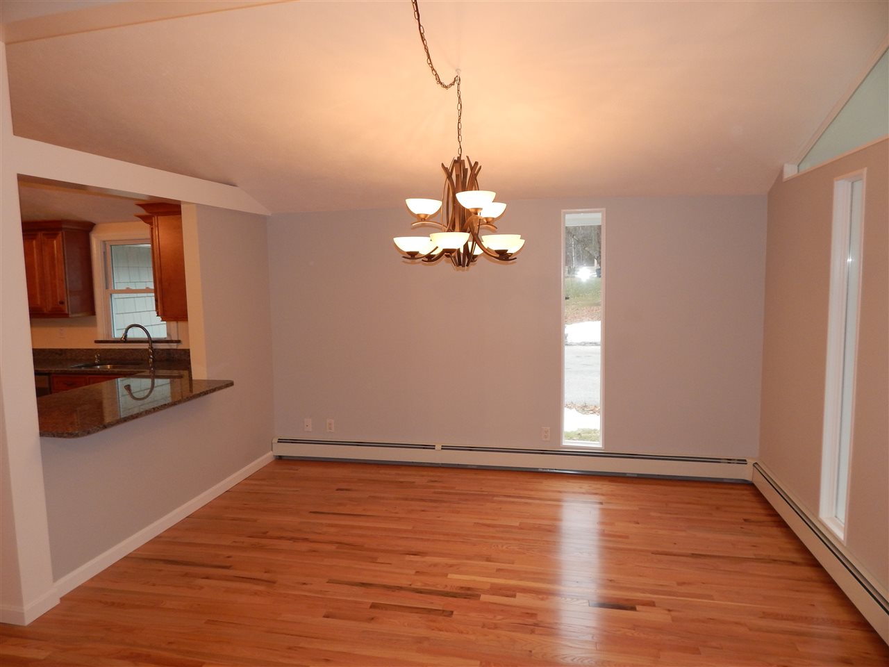 27 Keyes Hill Road Pelham, NH 03076 - Photo 7 of 22