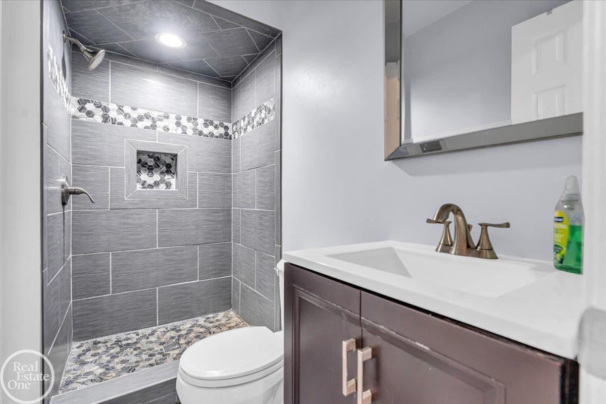 66620 Gramer Road New Haven, MI 48050 - Photo 13 of 47 50167529-46d7d0b5-fa5b-4b91-84e2-1fdd9047faa0.JPG