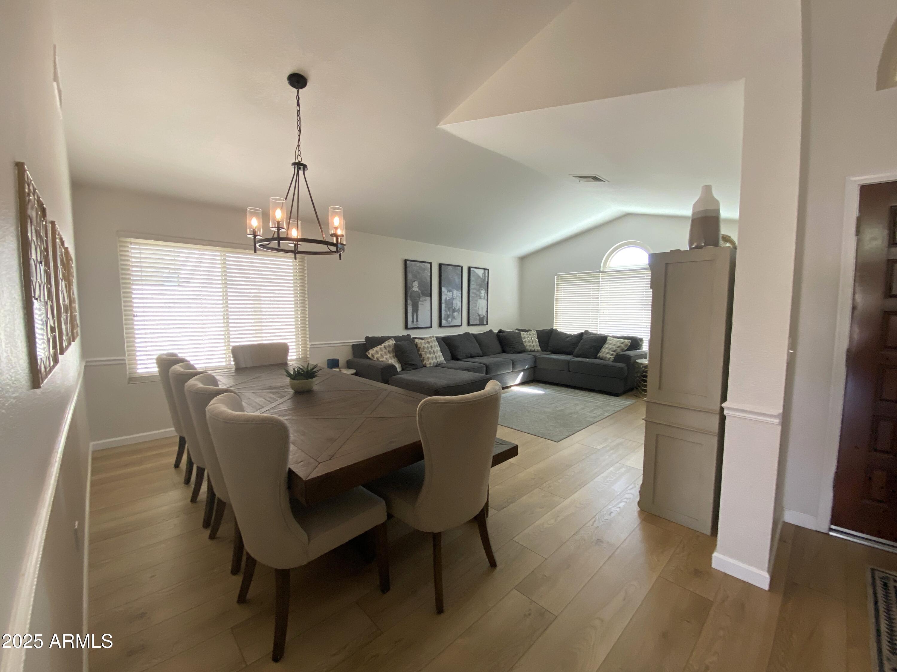 19004 North 71st Drive Glendale, AZ 85308 - Photo 3 of 32 dr lr