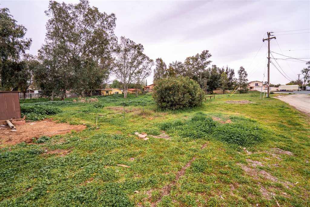 660 Steffy Road Ramona, CA 92065 - Photo 3 of 17