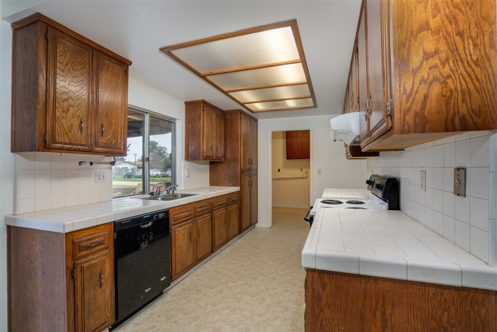 660 Steffy Road Ramona, CA 92065 - Photo 8 of 17