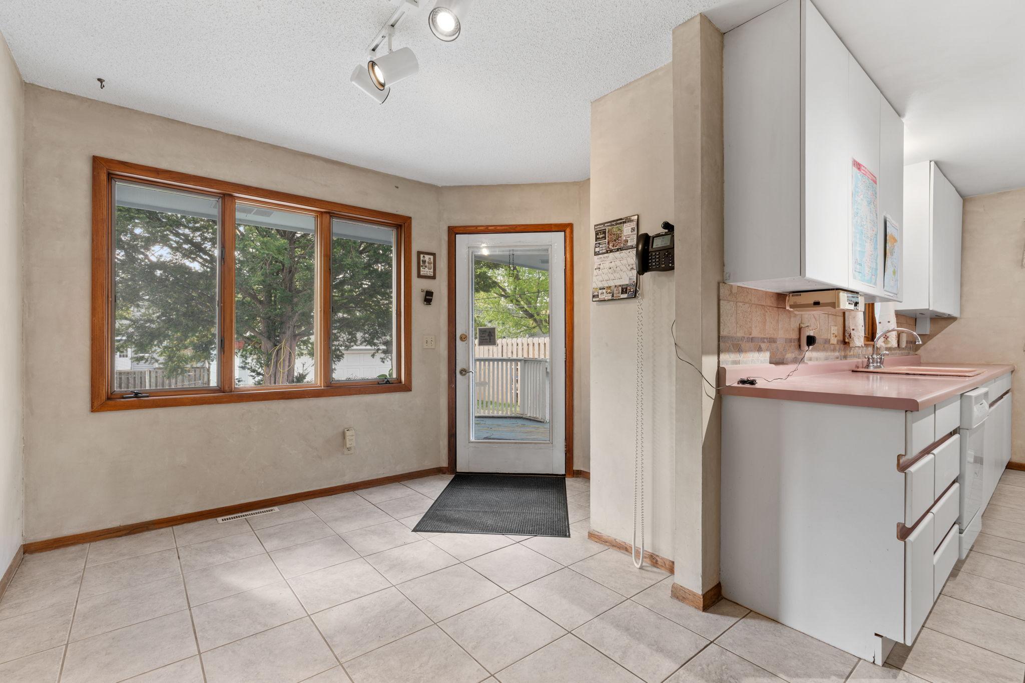 6324 Rolf Avenue Edina, MN 55439 - Photo 11 of 25