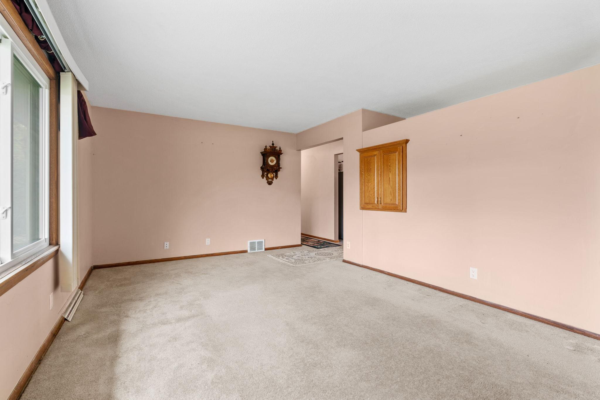 6324 Rolf Avenue Edina, MN 55439 - Photo 4 of 25