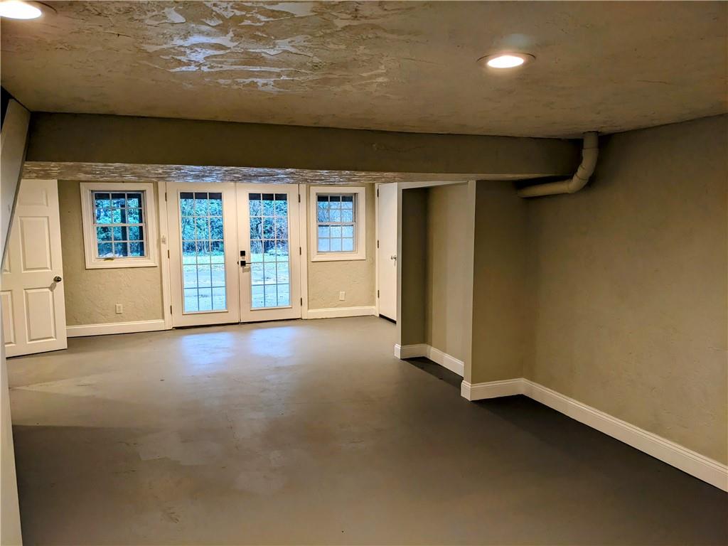 432 Raspberry Drive Monroeville, PA 15146 - Photo 27 of 39 an empty room with a empty space and windows