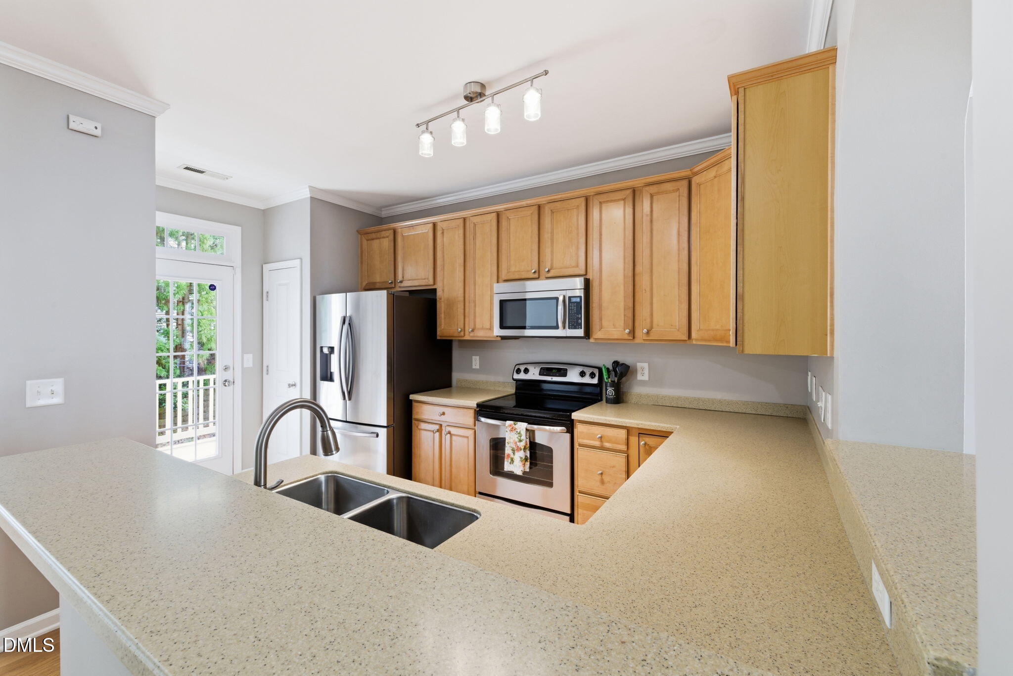 5003 Celtic Court Raleigh, NC 27612 - Photo 18 of 45 18-web-or-mls-DX3A2678