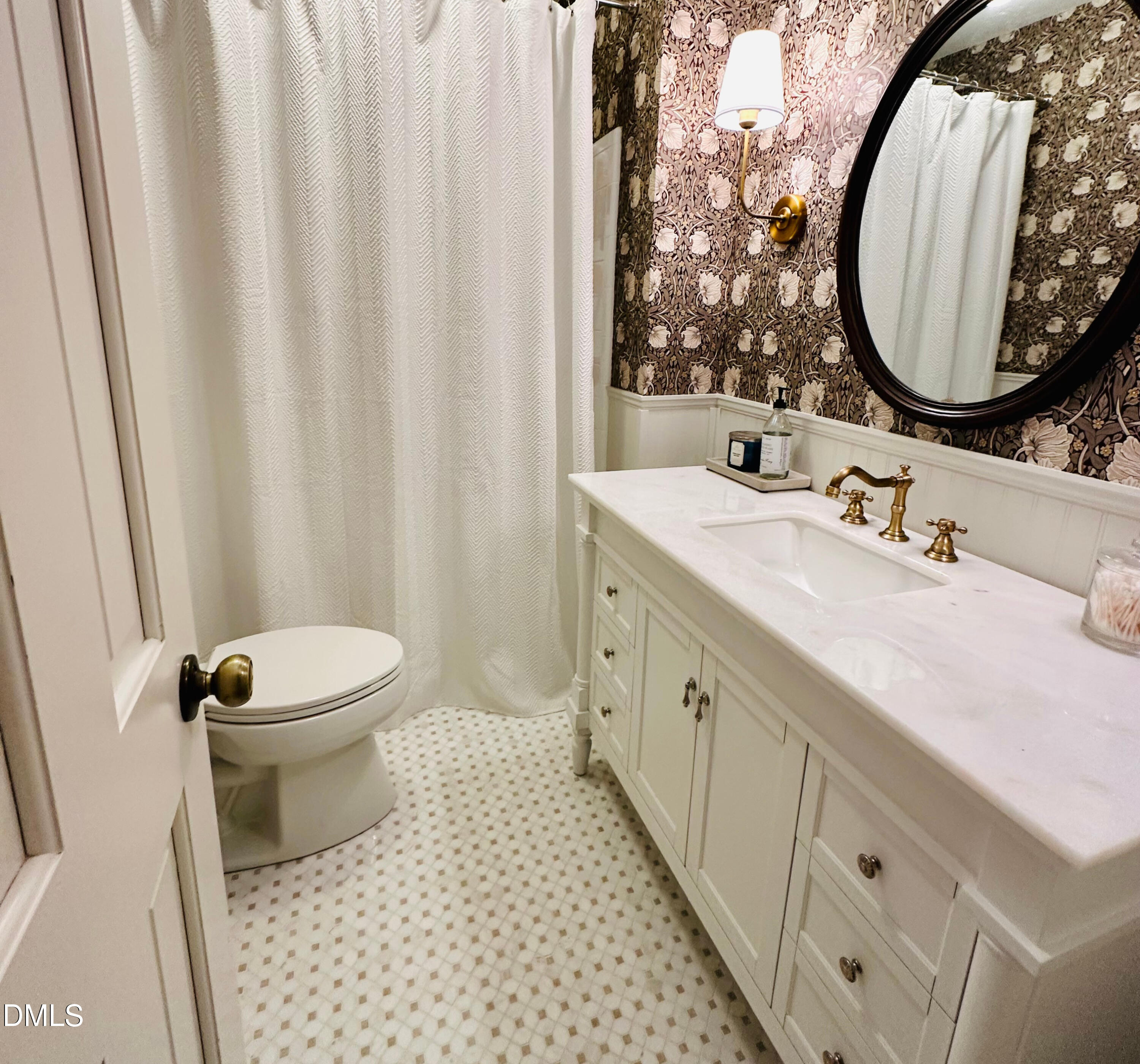 6120 Valley Estates Drive Raleigh, NC 27612 - Photo 15 of 18 Guest Bathroom