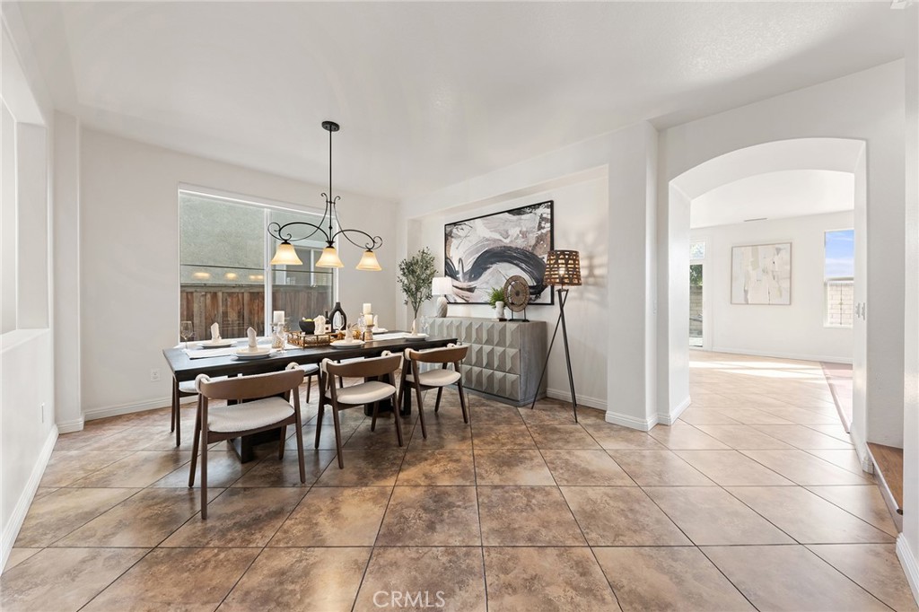 11827 Modena Drive Rancho Cucamonga, CA 91701 - Photo 7 of 40