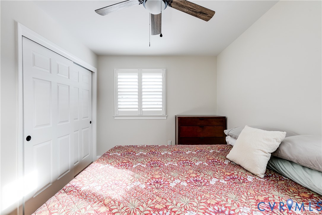2815 Caniff Road Richmond, VA 23223 - Photo 31 of 39 a bedroom with a bed and a window