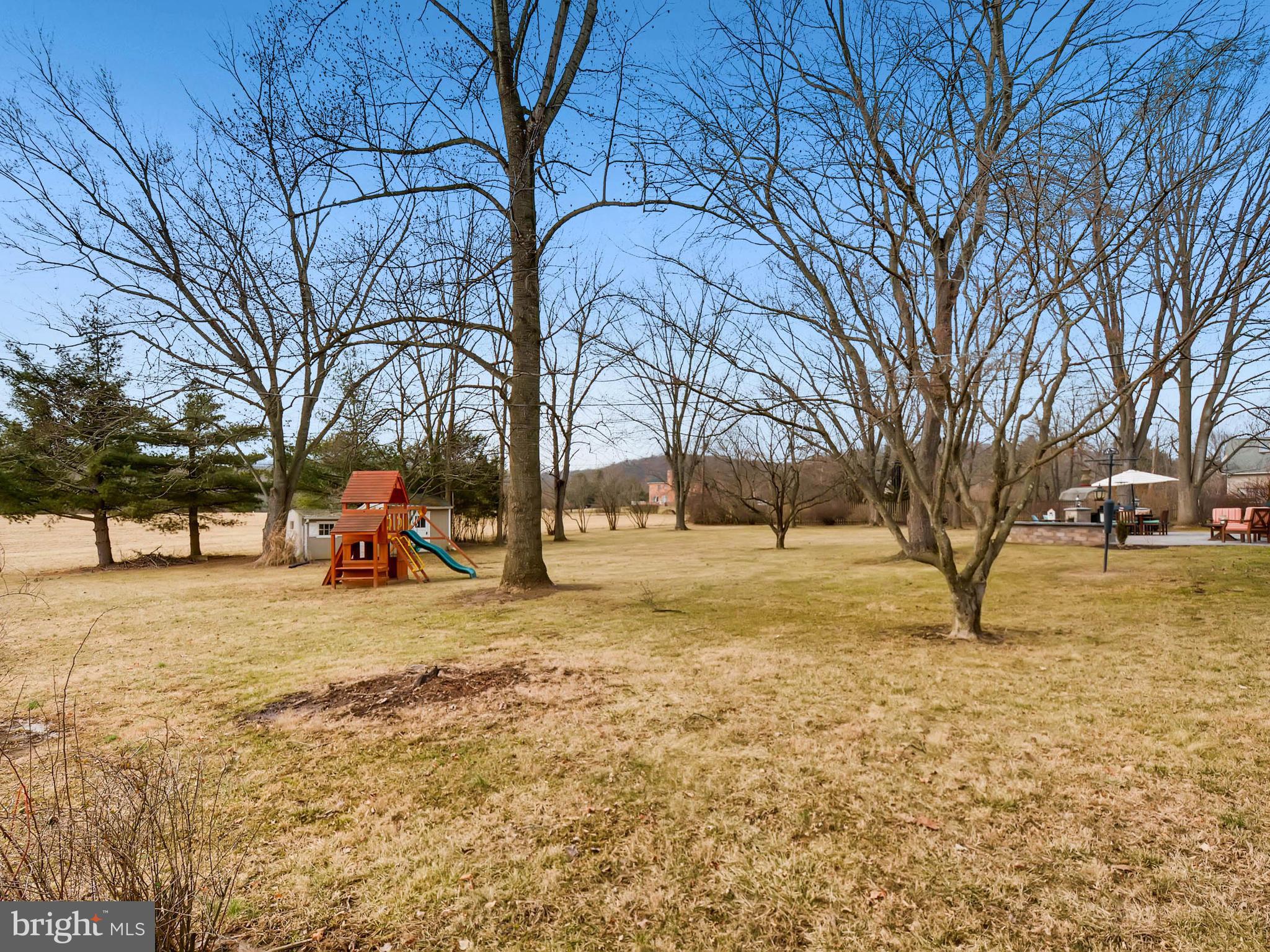 11102 Pool Road Cockeysville, MD 21030 - Photo 29 of 30 View of backyard