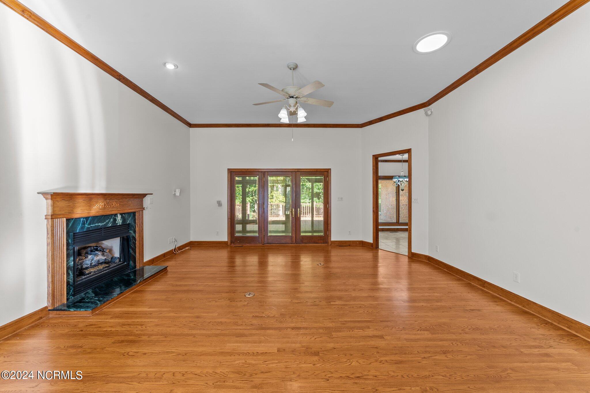 100 Rappahannock Drive Chocowinity, NC 27817 - Photo 17 of 53 017 Living Room Fireplace with Gas Logs