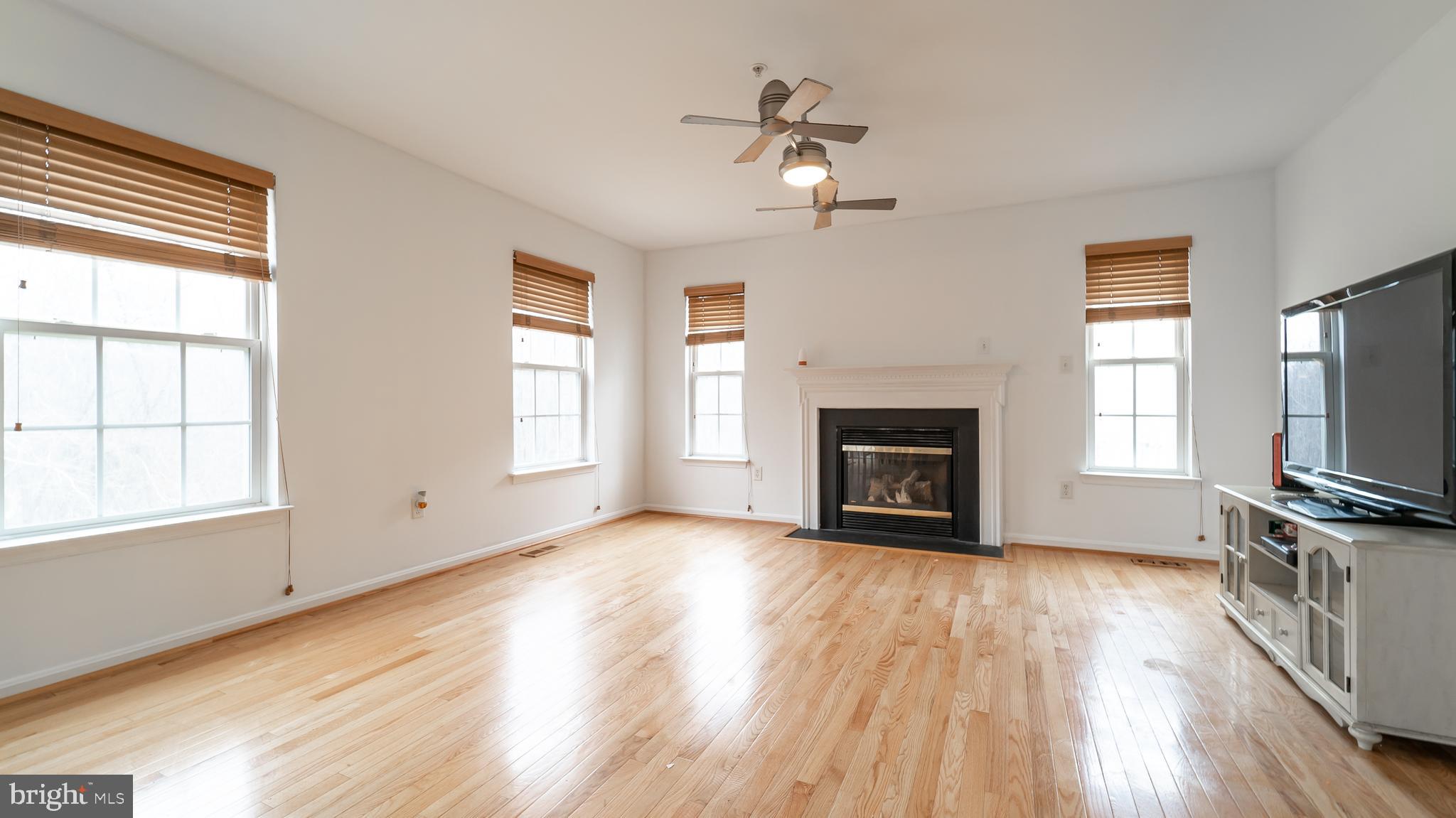 3207 Collins Street Clinton, MD 20735 - Photo 18 of 34 Gallery Image 18