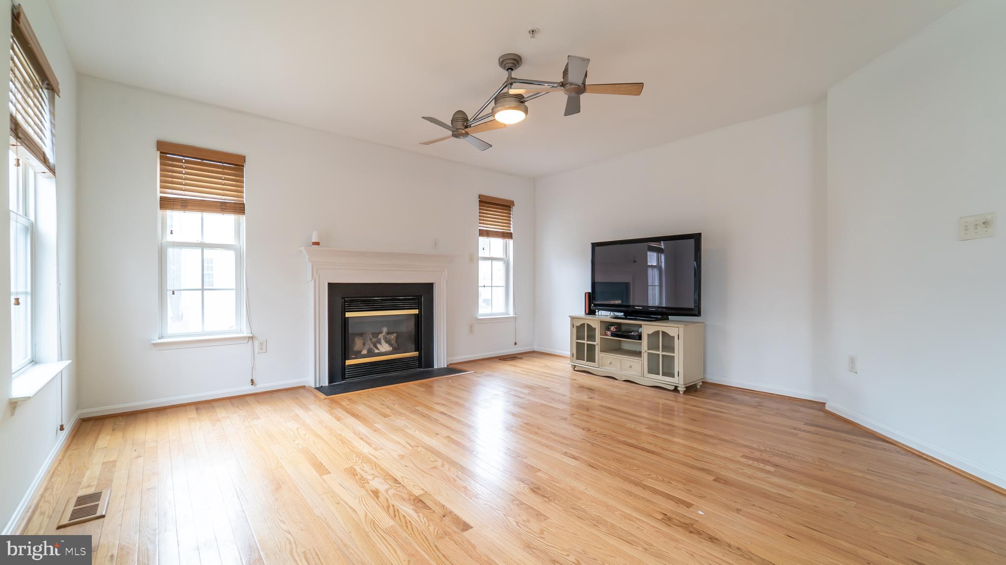 3207 Collins Street Clinton, MD 20735 - Photo 21 of 34 Gallery Image 21