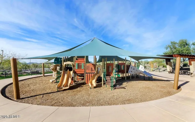 $745,000 | 1827 West Black Hill Road, Phoenix, AZ 85085