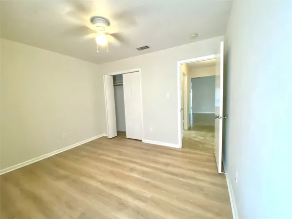 $2,399 | 15 Tremont Woods Court, The Woodlands, TX 77381
