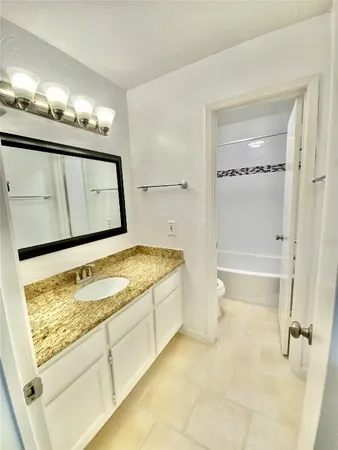 $2,399 | 15 Tremont Woods Court, The Woodlands, TX 77381