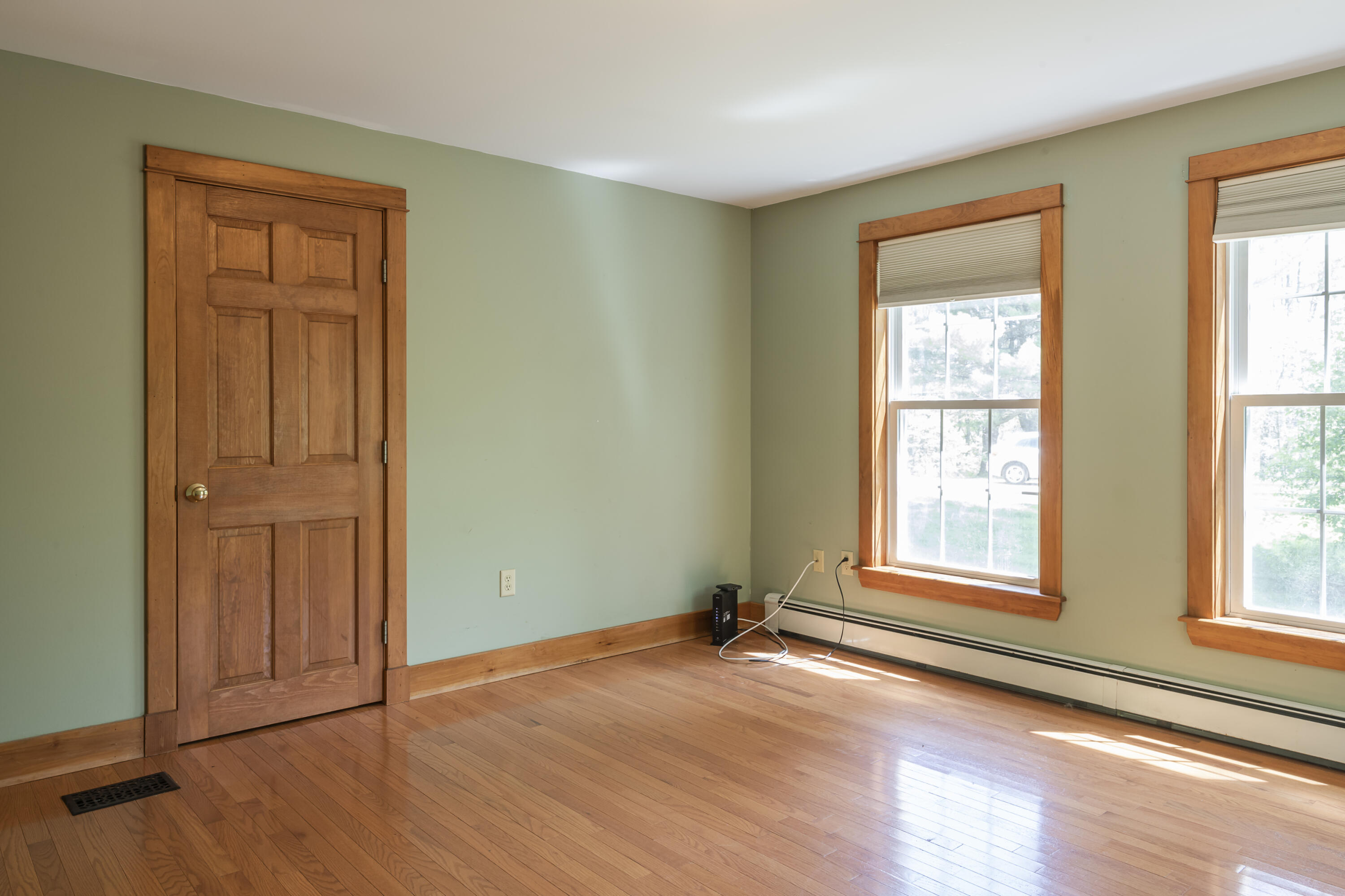 80 Woodside Road Brunswick, ME 04011 - Photo 9 of 23 GLM_5784