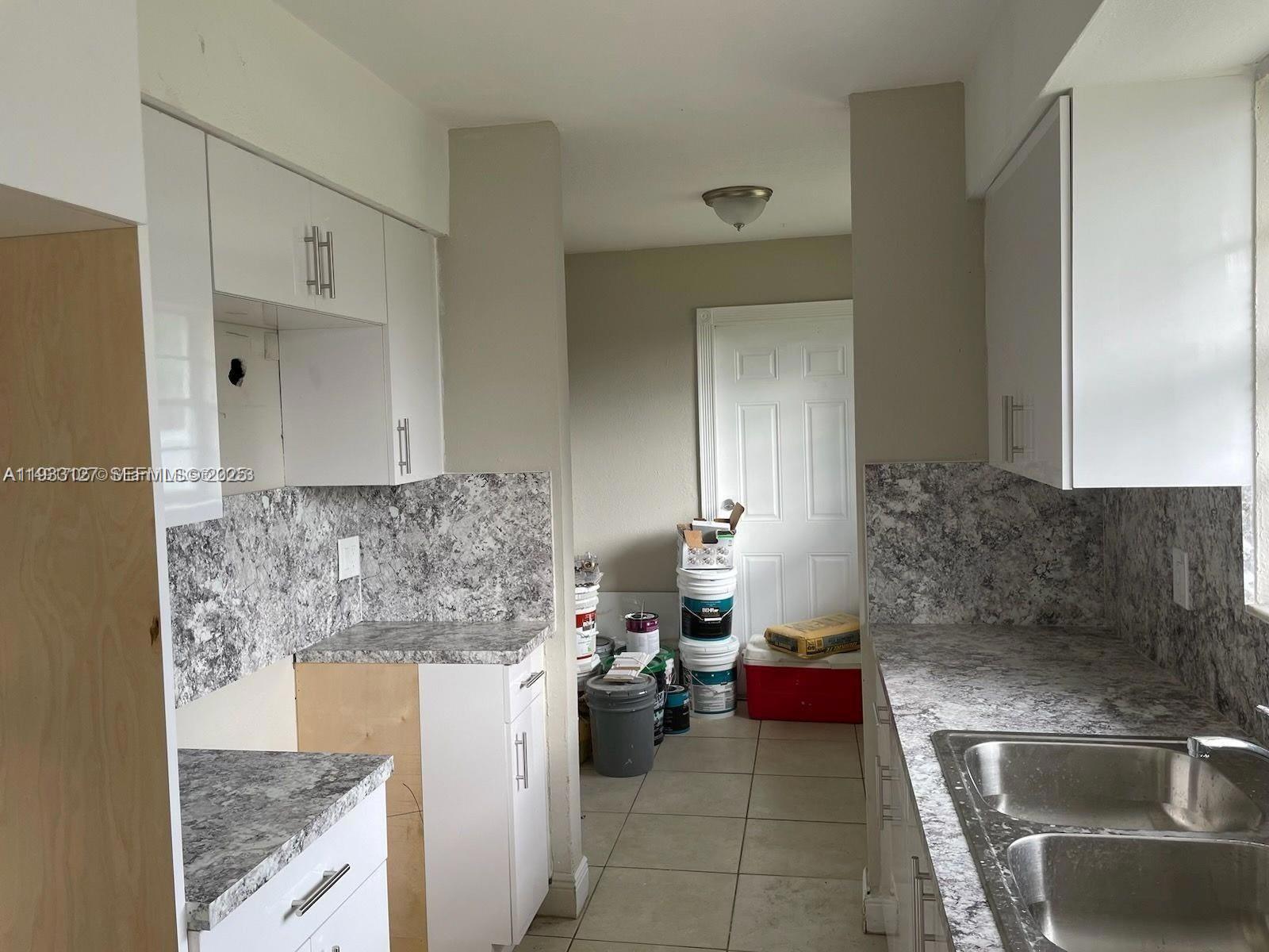 1630 Southwest 4th Street Homestead, FL 33030 - Photo 2 of 28