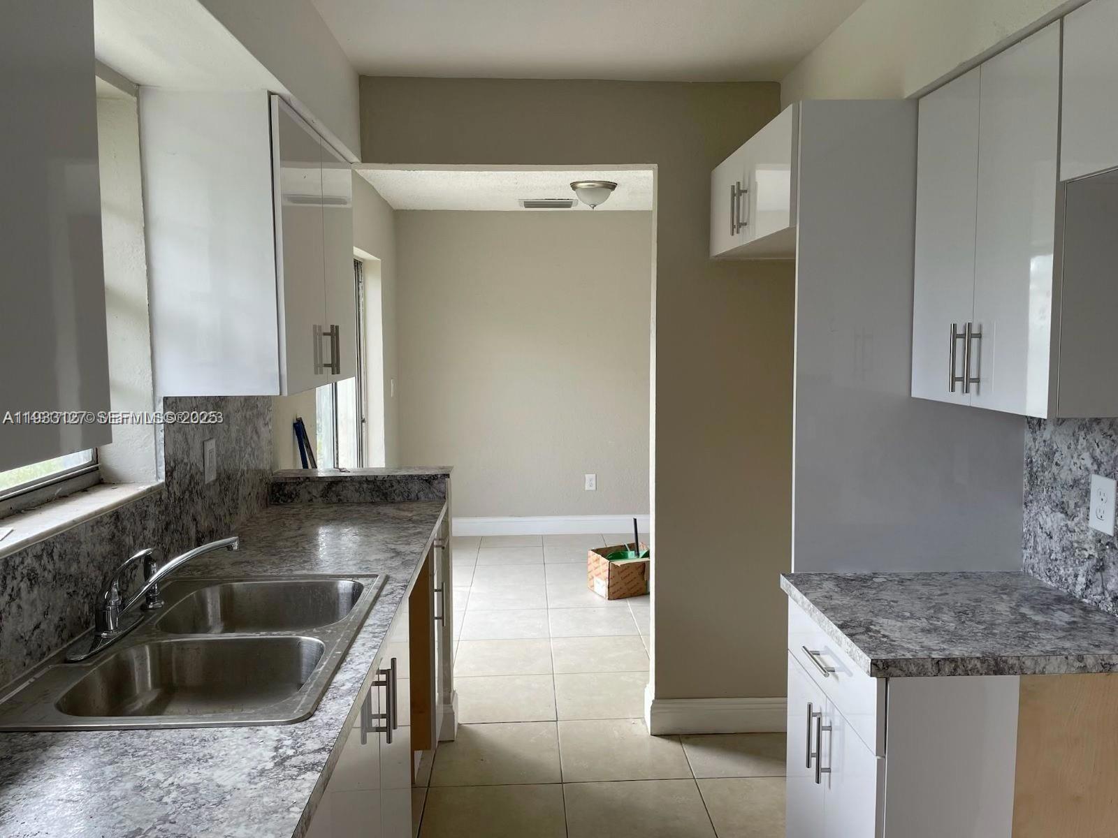 1630 Southwest 4th Street Homestead, FL 33030 - Photo 4 of 28