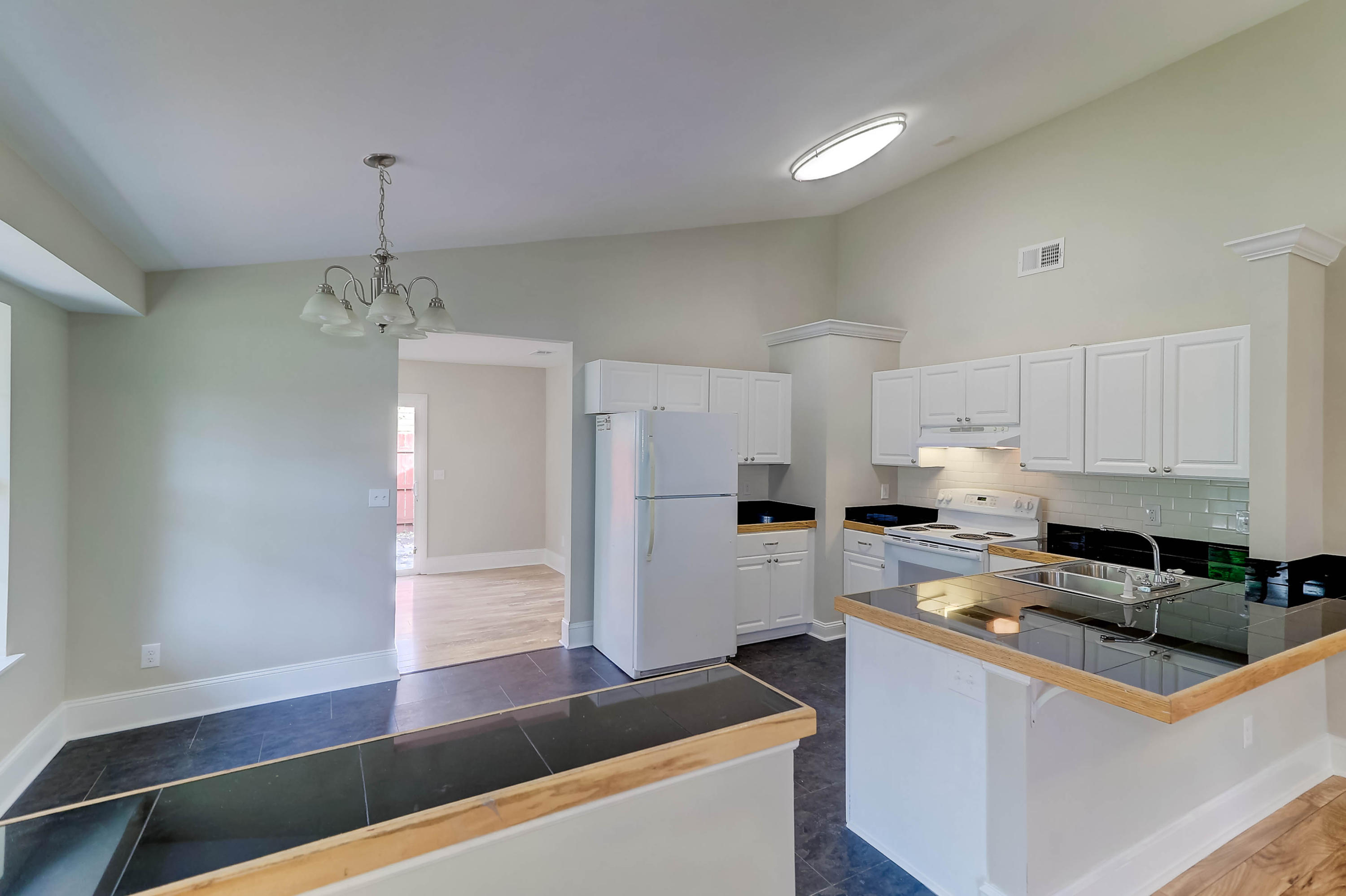 1152 Shoreham Road Charleston, SC 29412 - Photo 12 of 31 1152 Shoreham (9)