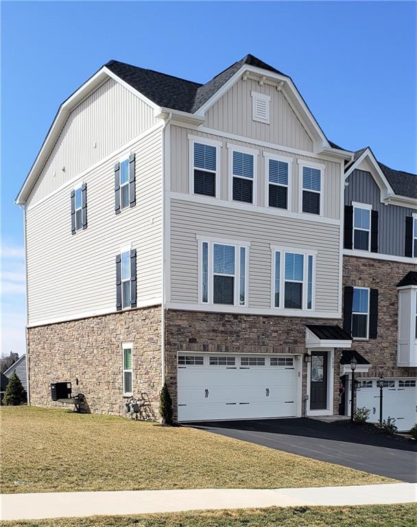 123 Cole Drive McKees Rocks, PA 15136 - Photo 1 of 24 Gallery Image 1