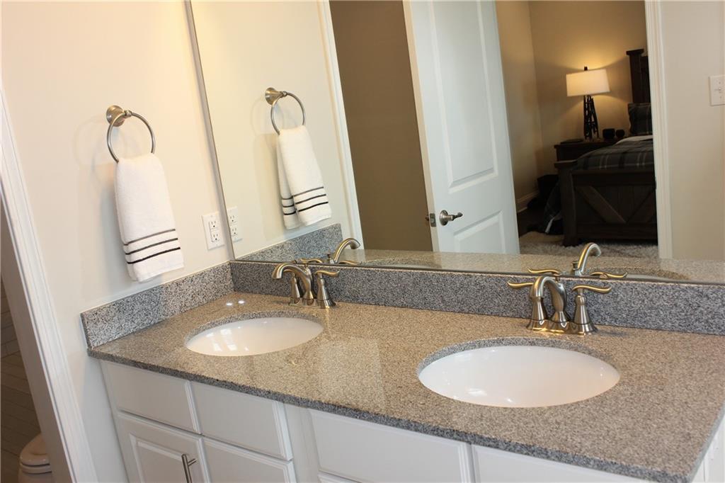 123 Cole Drive McKees Rocks, PA 15136 - Photo 17 of 24 Gallery Image 17