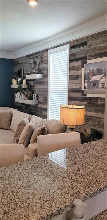 123 Cole Drive McKees Rocks, PA 15136 - Photo 4 of 24 Gallery Image 4