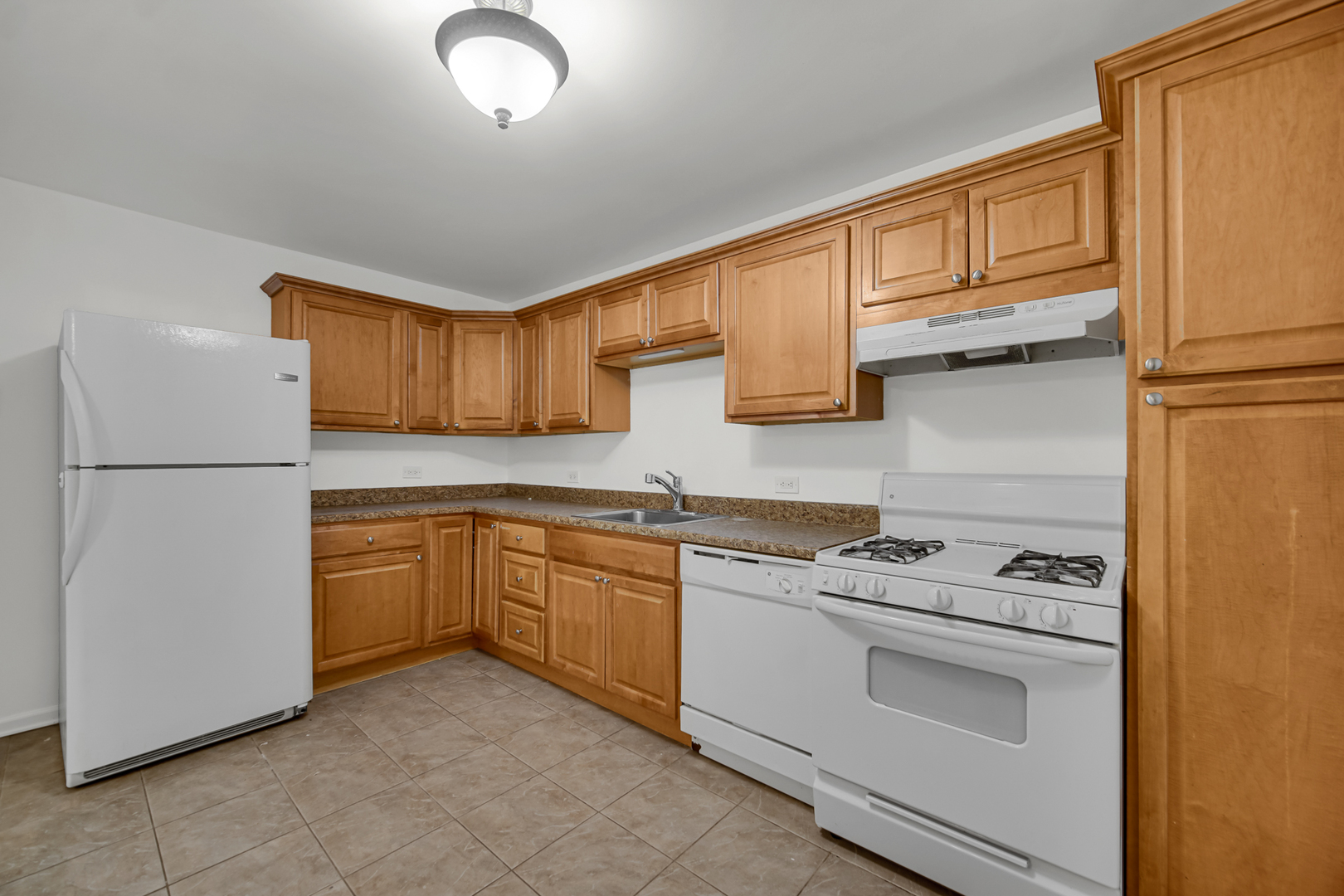 10369 Dearlove Road, Unit 1F Glenview, IL 60025 - Photo 8 of 23