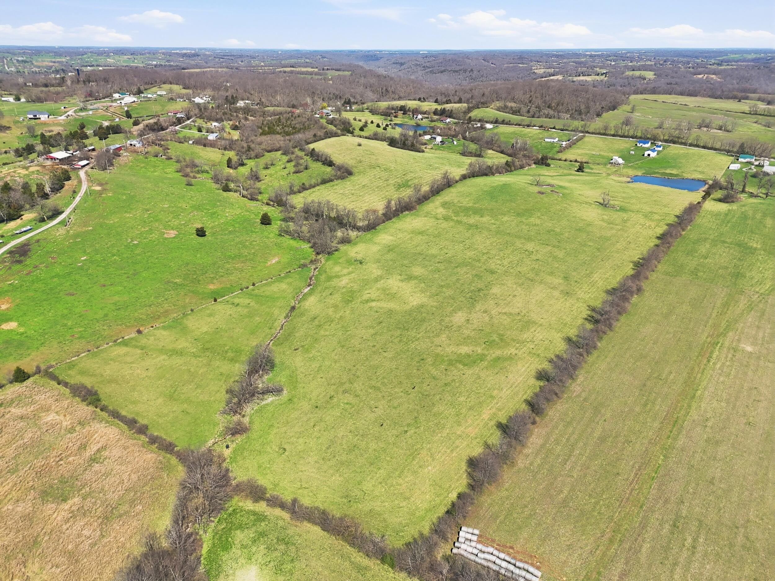 1702 Clifton Road Lawrenceburg, KY 40342 - Photo 7 of 12 36_dji_fly_5.3