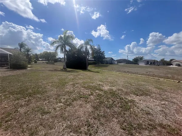 $1,750 | 2223 Rio De Janeiro Avenue, Punta Gorda, FL 33983