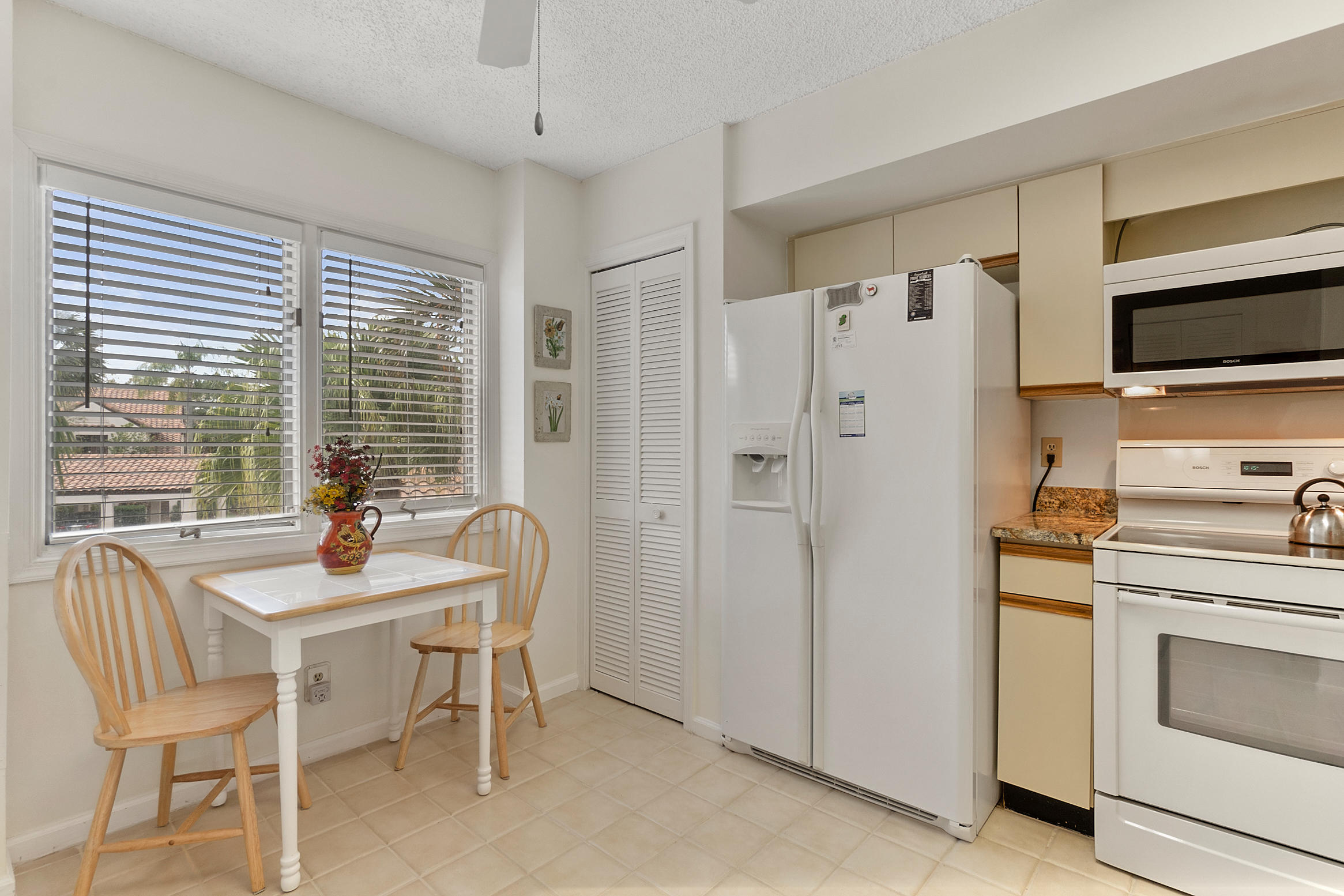 7866 Seville Place, Unit 2304 Boca Raton, FL 33433 - Photo 13 of 33 32B46F0F-12DA-4D49-ABF7-C2DC1D1F97DC