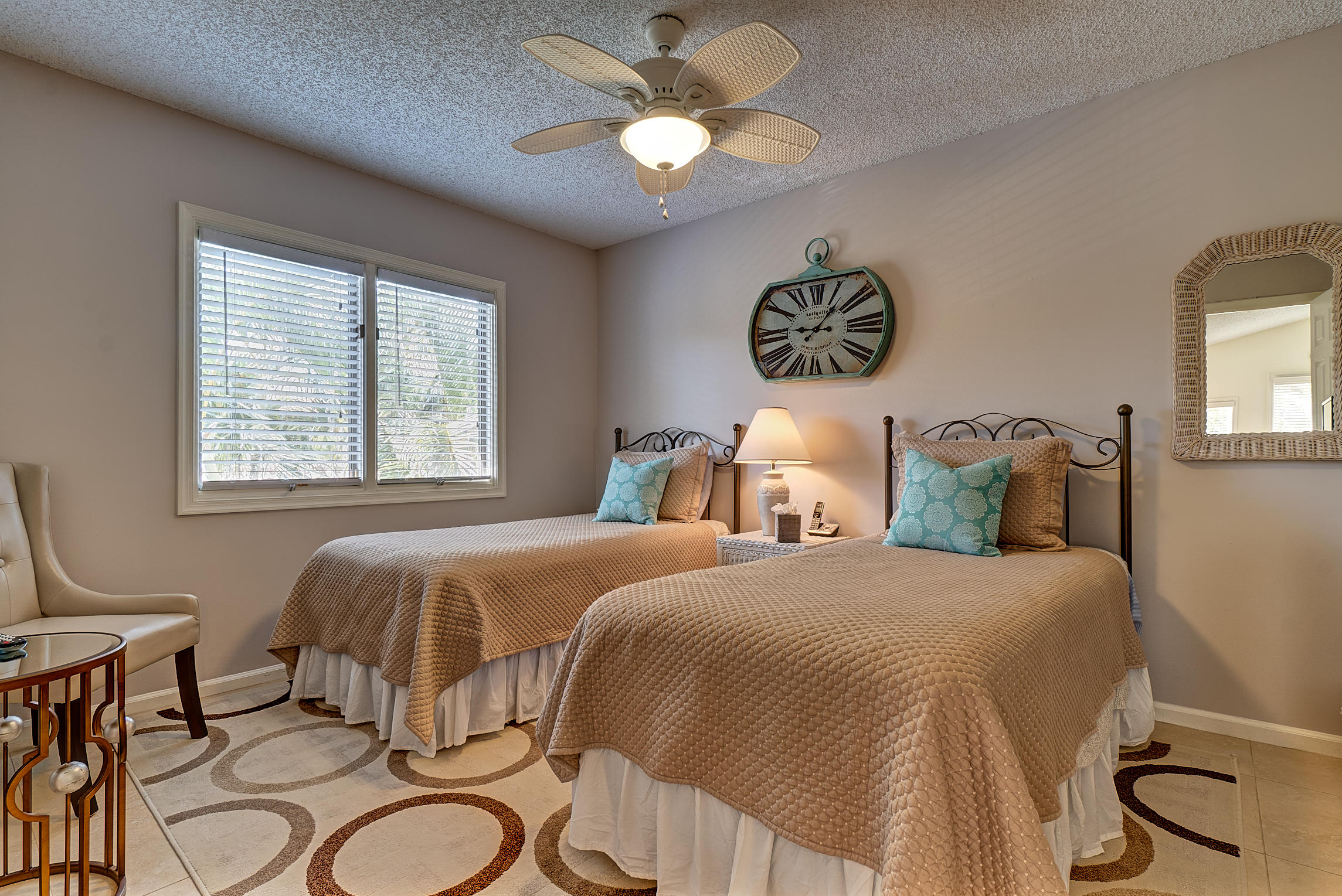 7866 Seville Place, Unit 2304 Boca Raton, FL 33433 - Photo 22 of 33 E94576DC-8617-4D1F-AF65-324D36009254